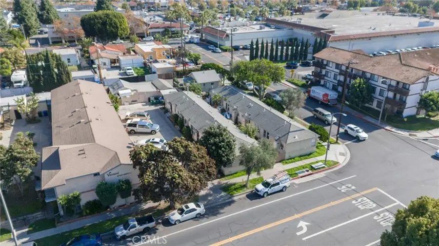 15954 Vermont, Paramount, CA 90723 - #2