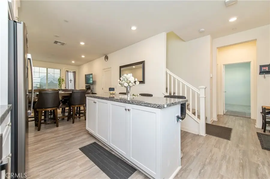 832 Mandarin, Upland, CA 91786 - Image #3