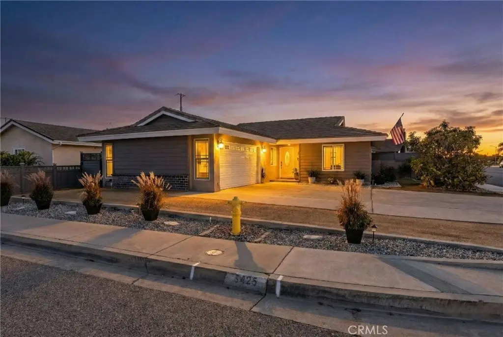 5425 Stevely, Lakewood, CA 90713 - #1