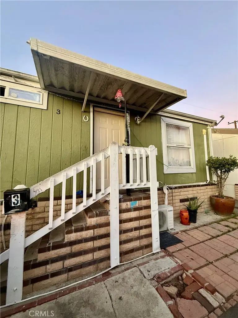 2191 Harbor Boulevard #3, Costa Mesa, CA 92627 - Image #1