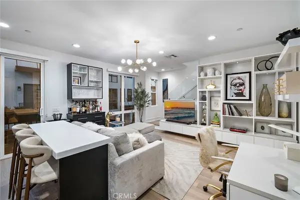 20452 Santa Ana Ave #B, Newport Beach, CA 92660