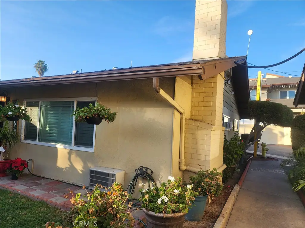 134 S Magnolia #10C, Anaheim, CA 92804 - Image #1