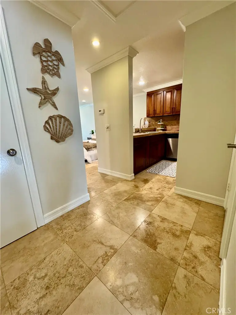 5104 Marina Pacifica Drive S, Long Beach, CA 90803 - #2