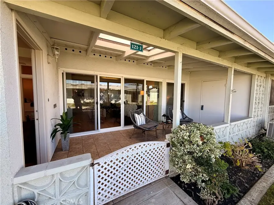 13500 Wentworth Lane #121J, Seal Beach, CA 90740 - Image #2