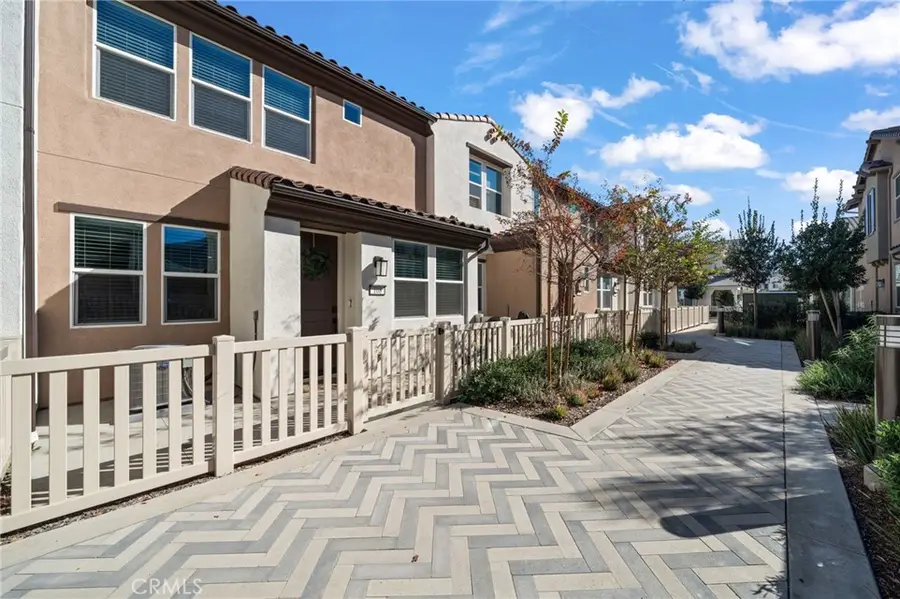 3934 Lavine #108, Corona, CA 92883 - #3