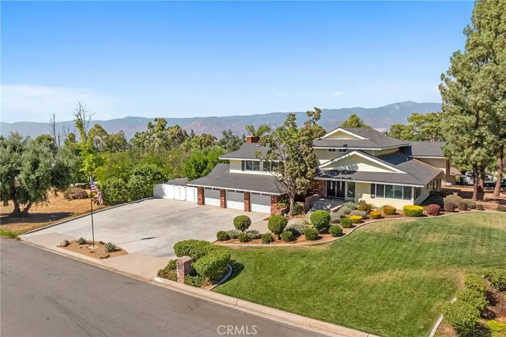 30746 E Sunset Drive S, Redlands, CA 92373 - #1
