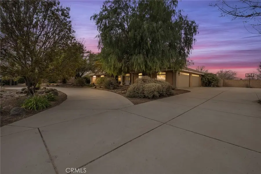 7172 Jargon St, Hesperia, CA 92344 - Image #2