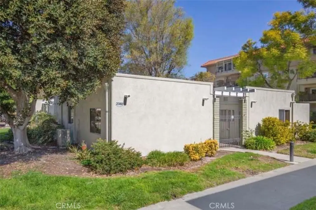 2382 Via Mariposa W #D, Laguna Woods, CA 92637 - Image #1