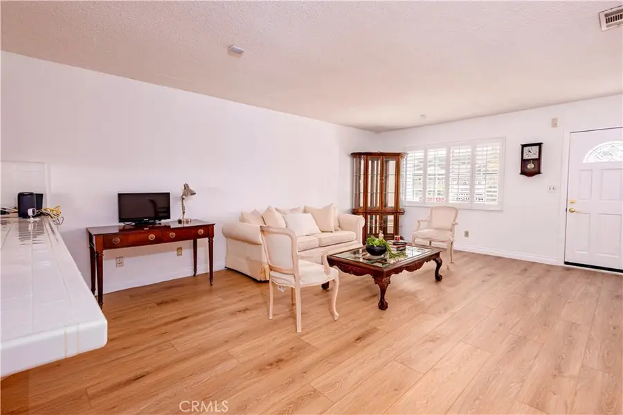 1152 North West Street #23, Anaheim, CA 92801 - #3