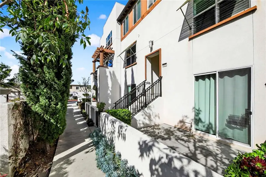 8604 Whittle Court, Downey, CA 90240 - #3