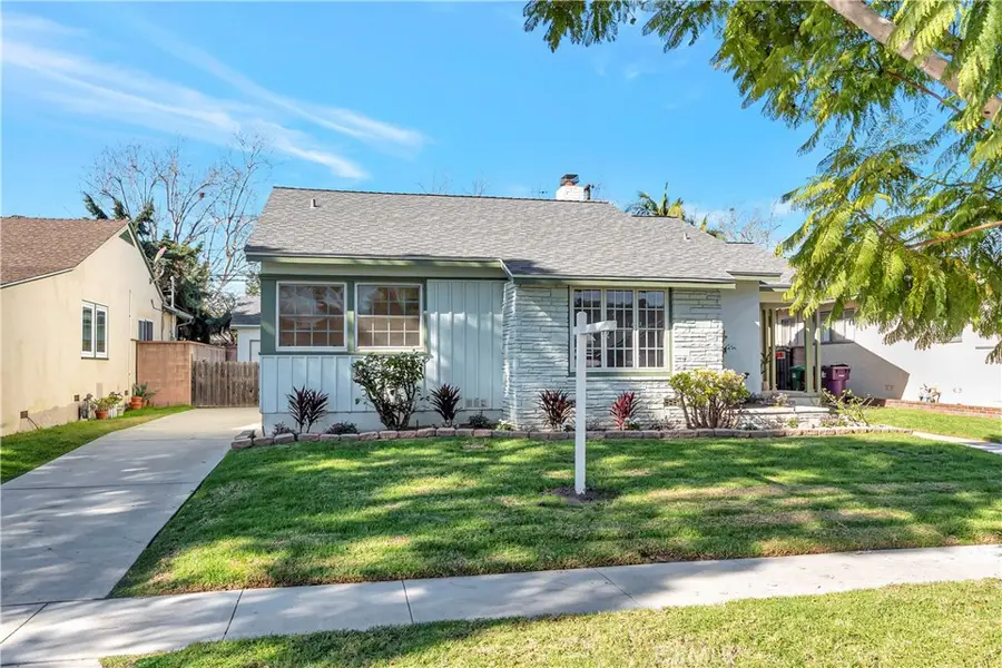2419 Ostrom, Long Beach, CA 90815 - Image #3