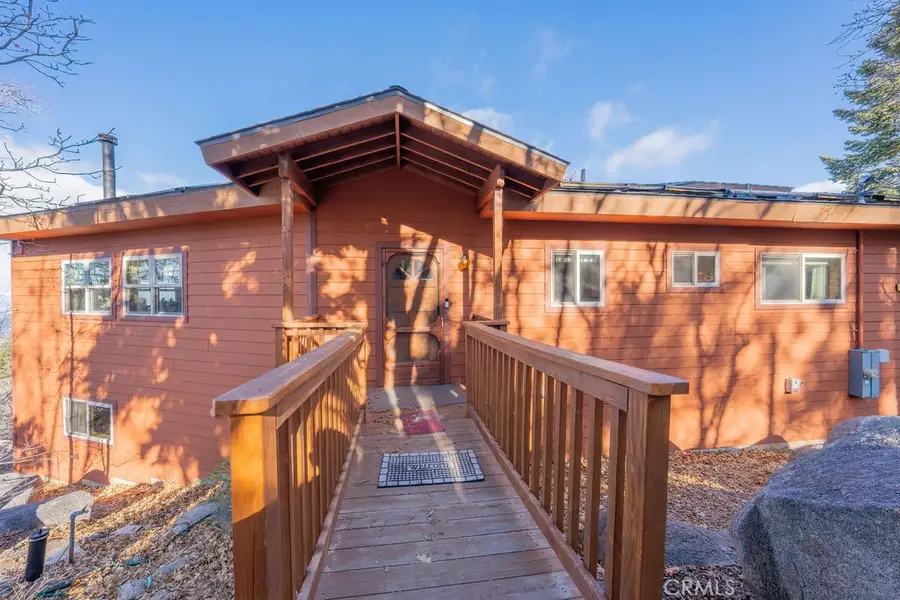 272 Manzanita Drive, Green Valley Lake, CA 92341 - #3