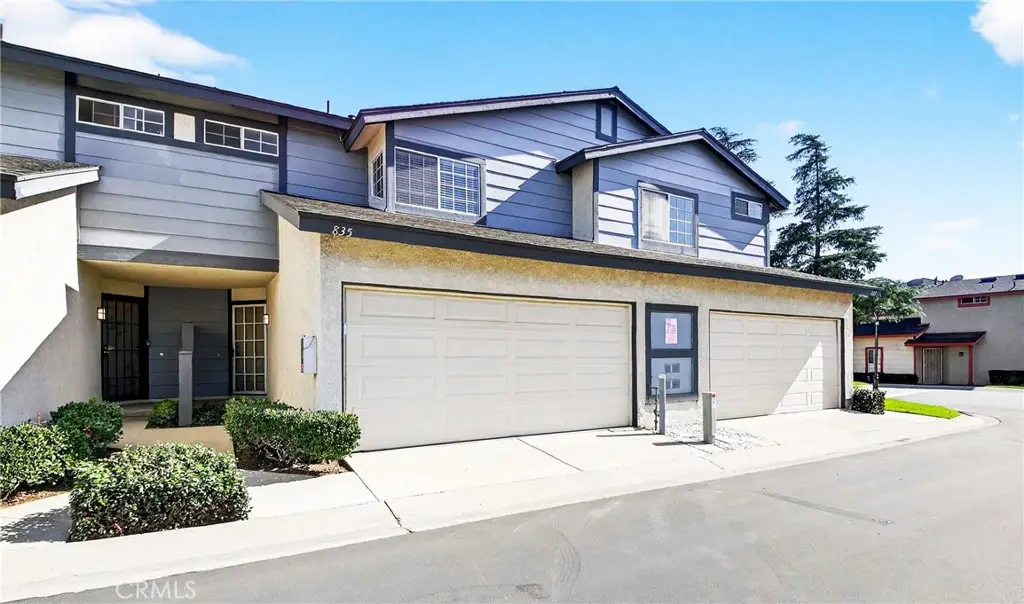 835 Granite Privado, Ontario, CA 91762 - #1
