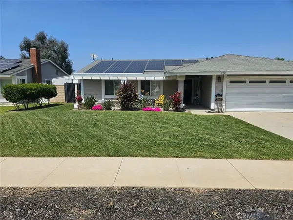 701 W Crestview, Corona, CA 92882