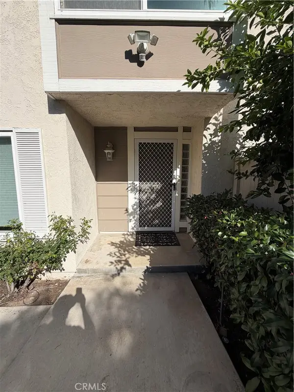 5048 E Almond #12, Orange, CA 92869