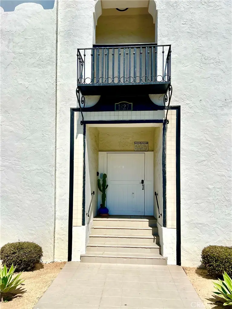 1827 E 4th Street, Long Beach, CA 90802 - #3