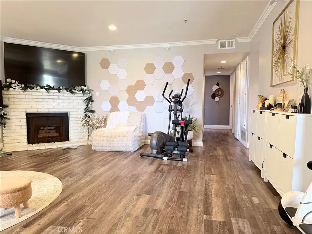 7735 Newman Avenue #104, Huntington Beach, CA 92647 - Image #1