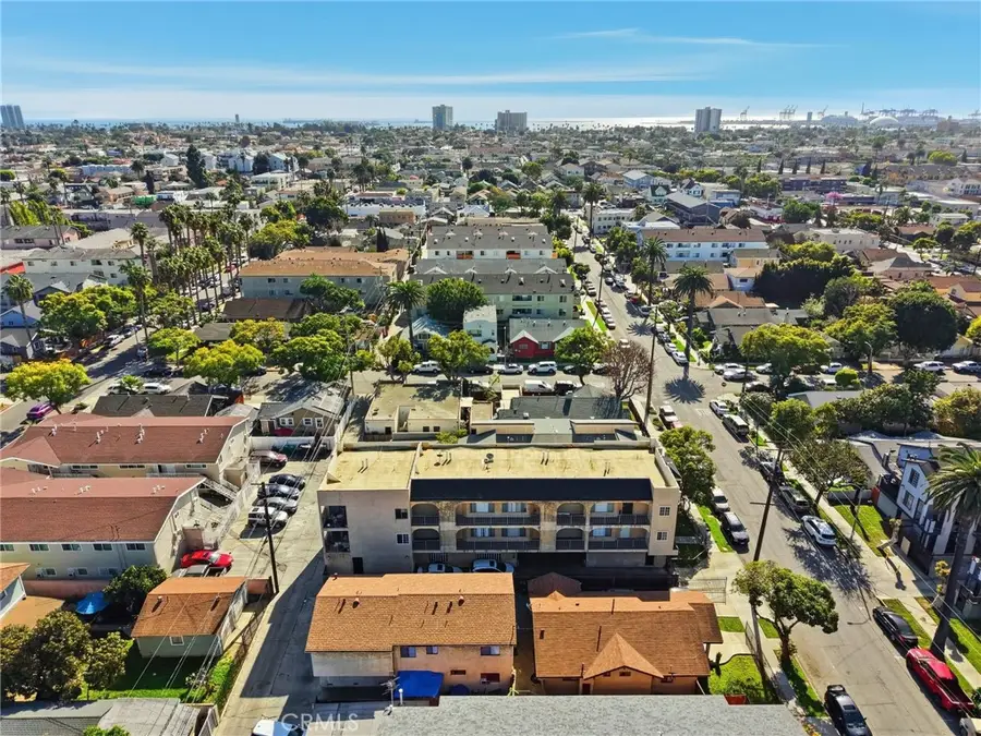 826 Gaviota, Long Beach, CA 90813 - Image #3