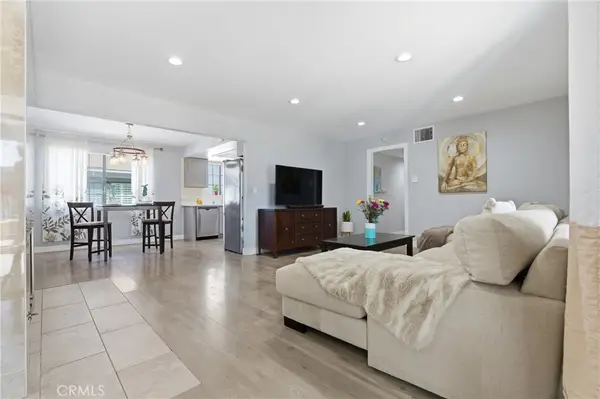 2599 Walnut #135, Signal Hill, CA 90755