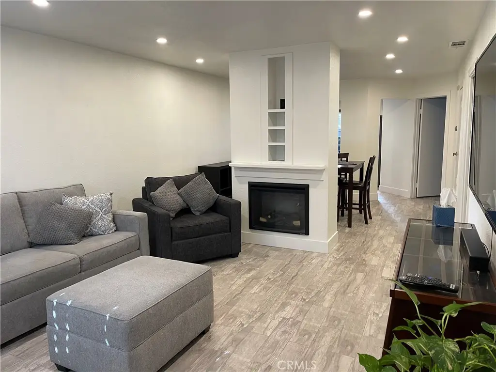 704 S Hayward #c, Anaheim, CA 92804 - Image #1