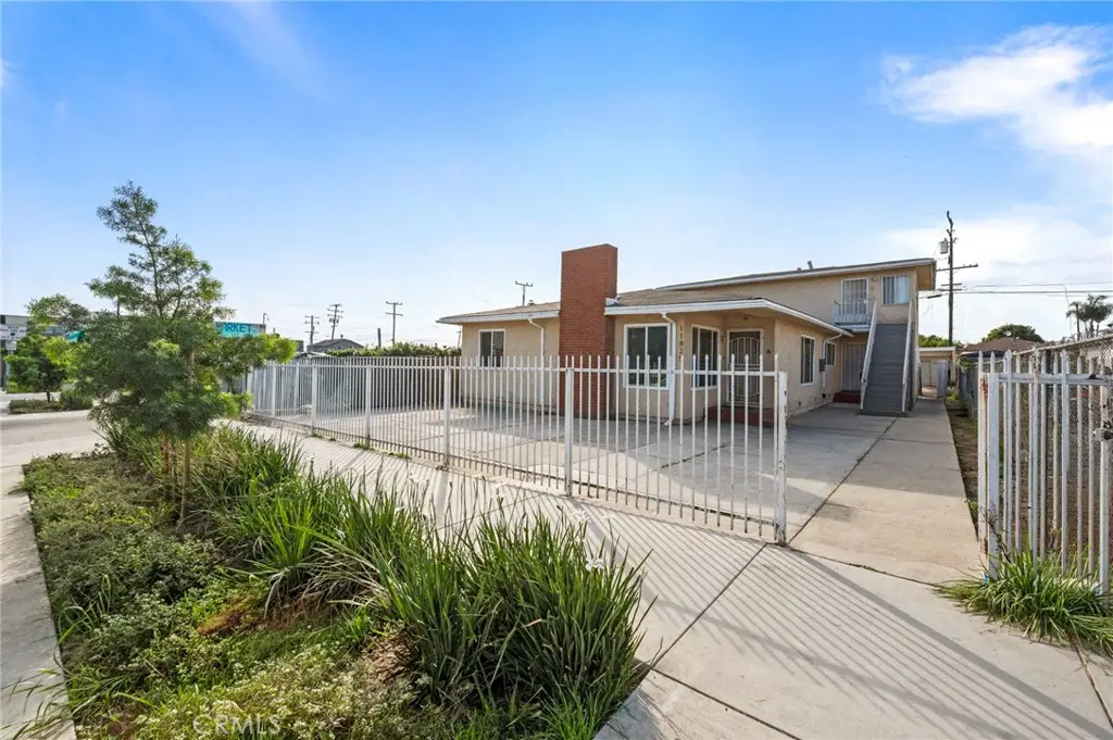 11825 S Vermont Ave, Los Angeles, CA 90044 - #1