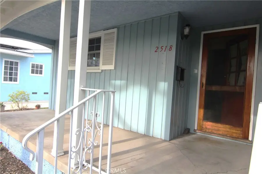 2518 Vuelta Grande, Long Beach, CA 90815 - #3