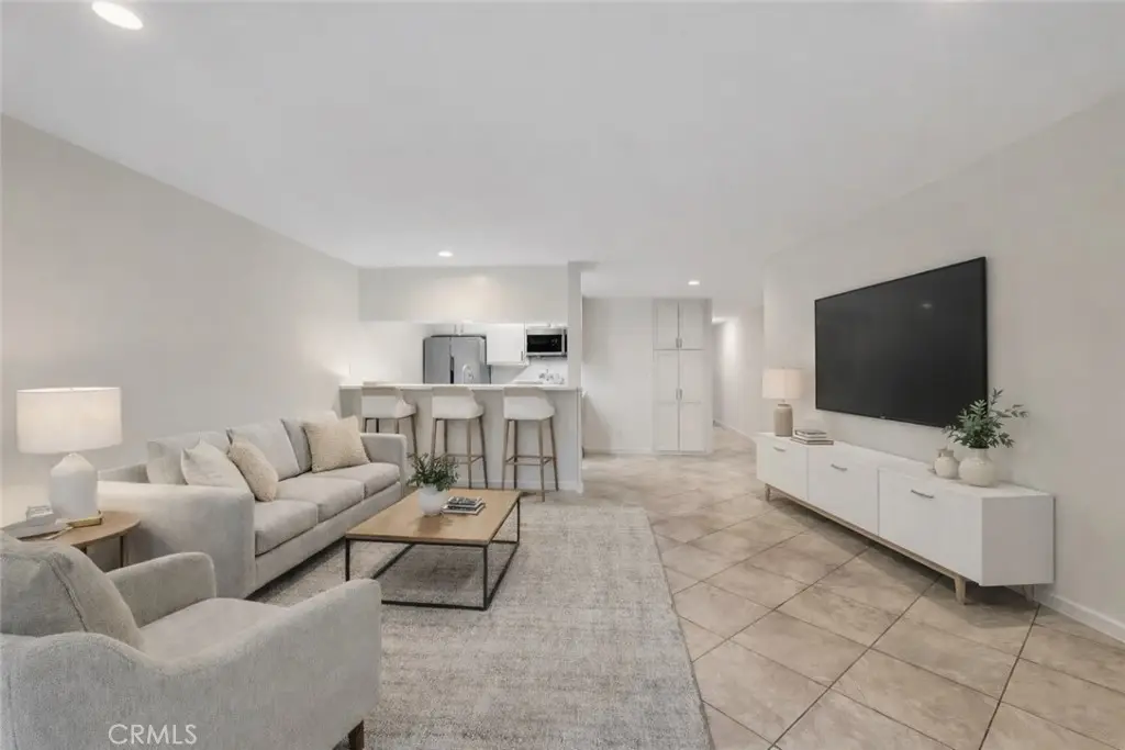 280 Molino #108, Long Beach, CA 90803 - #1