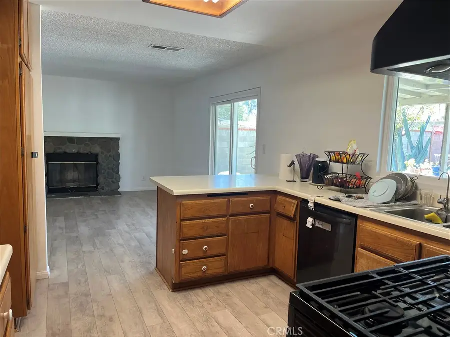 648 San Carlo, Colton, CA 92324 - #3