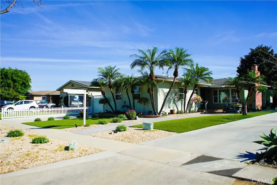 2019 Valencia, Santa Ana, CA 92706 - #2