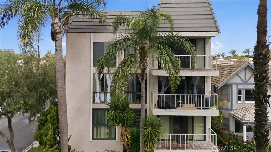 1803 E Ocean Boulevard #201, Long Beach, CA 90802 - #2