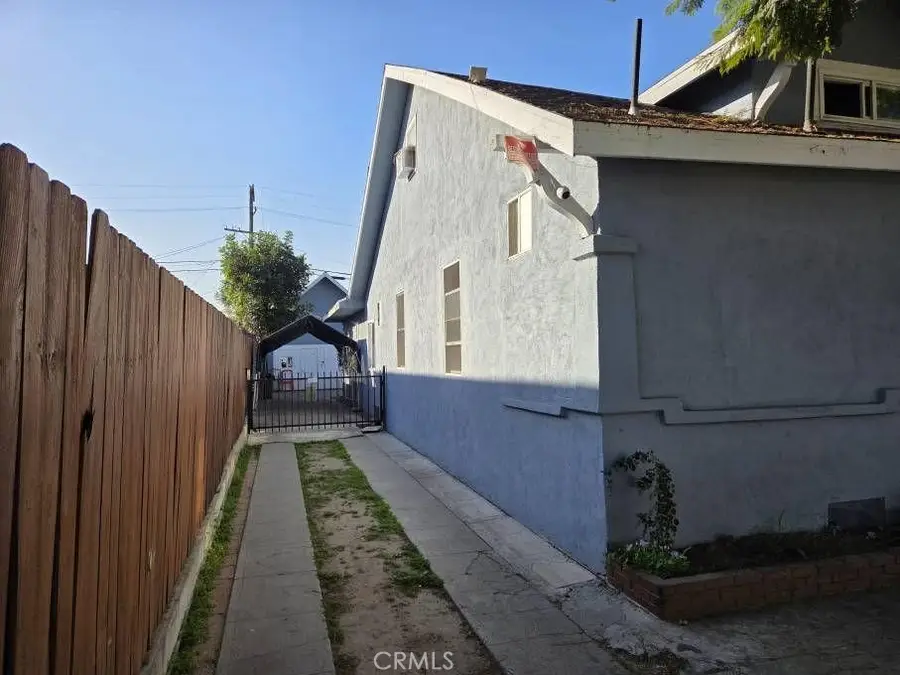 1210 1212 42 Place, Los Angeles, CA 90011 - #2