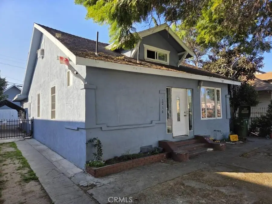 1210 1212 42 Place, Los Angeles, CA 90011 - #3