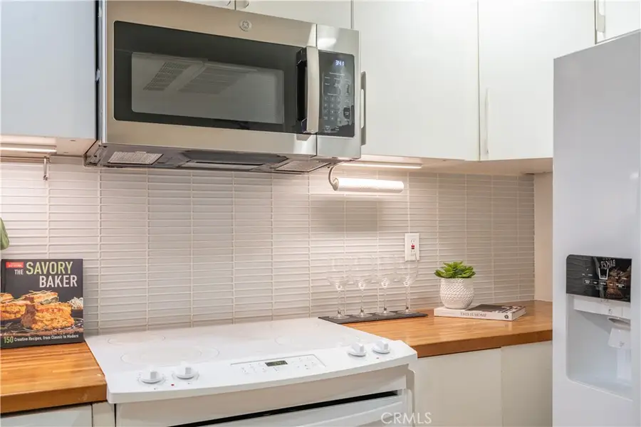 1301 Cabrillo Ave #208, Torrance, CA 90501 - #3