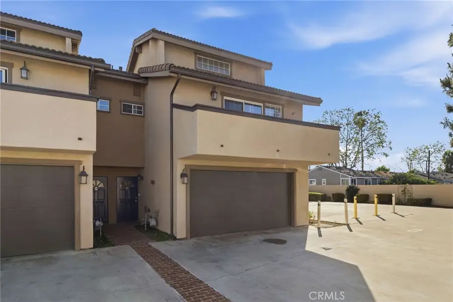 17601 Newland #H, Huntington Beach, CA 92647 - #2