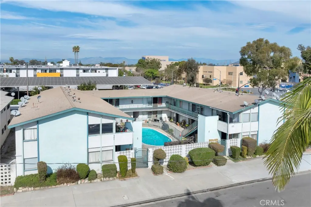 561 E 64th, Long Beach, CA 90805 - #1