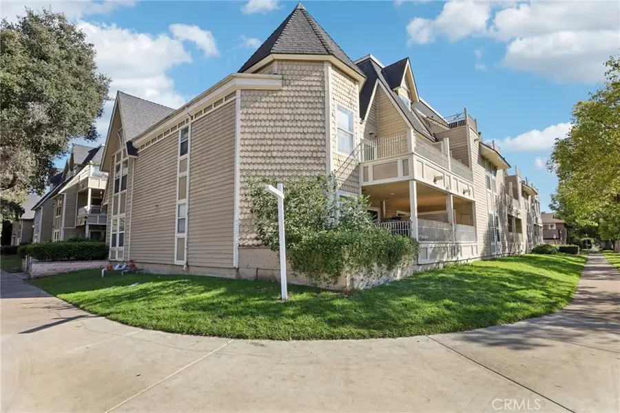 300 E Chestnut #202, Santa Ana, CA 92701 - #2