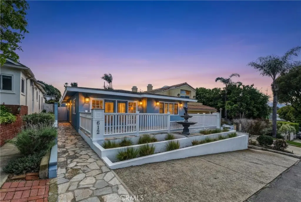612 33rd, Manhattan Beach, CA 90266 - #1