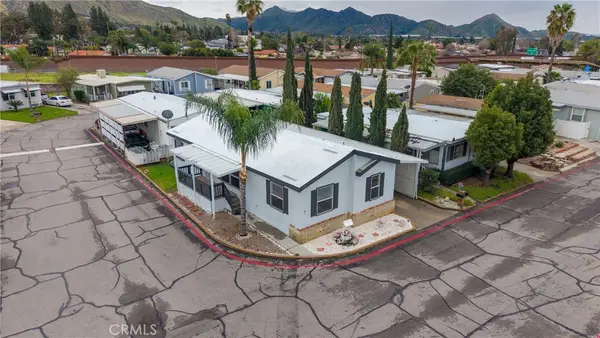 22111 Newport, Riverside, CA 92313