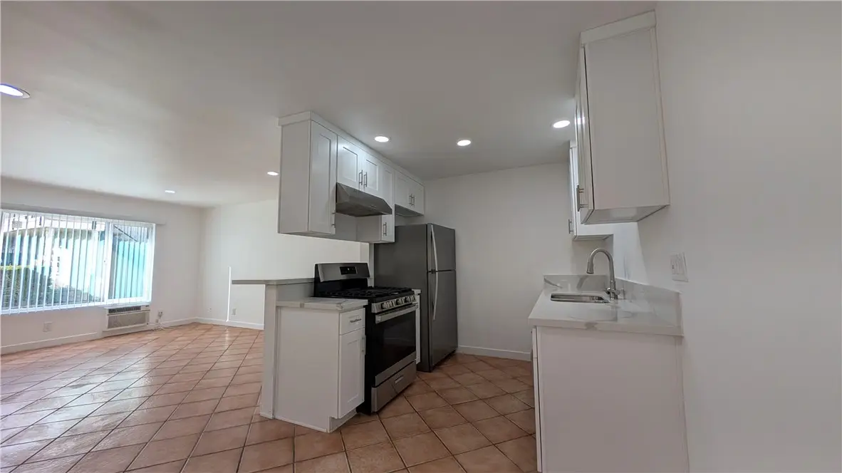 1422 Peckham Street #A, Fullerton, CA 92833 - #1