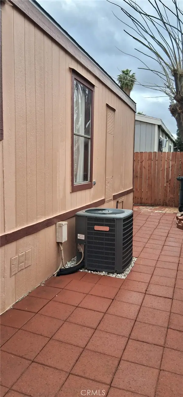 80 E Dawes #85, Perris, CA 92571 - #2