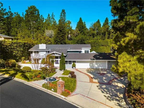 10412 Boca Canyon, Santa Ana, CA 92705