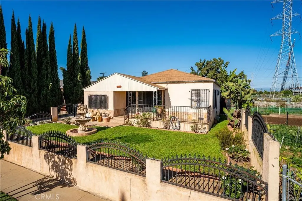 645 E 113th, Los Angeles, CA 90059 - #1