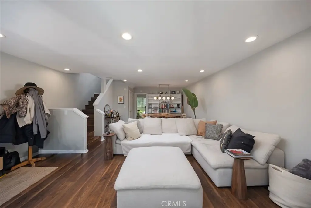 14101 Dickens Street #9, Sherman Oaks, CA 91423 - #1