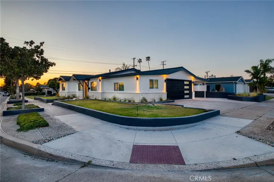 2705 E Orange Grove Avenue, Orange, CA 92867 - #2
