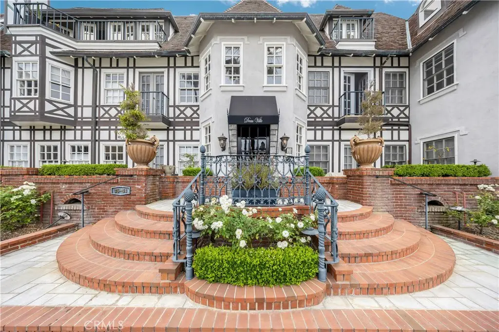 39 Coronado Avenue, Long Beach, CA 90803 - #1