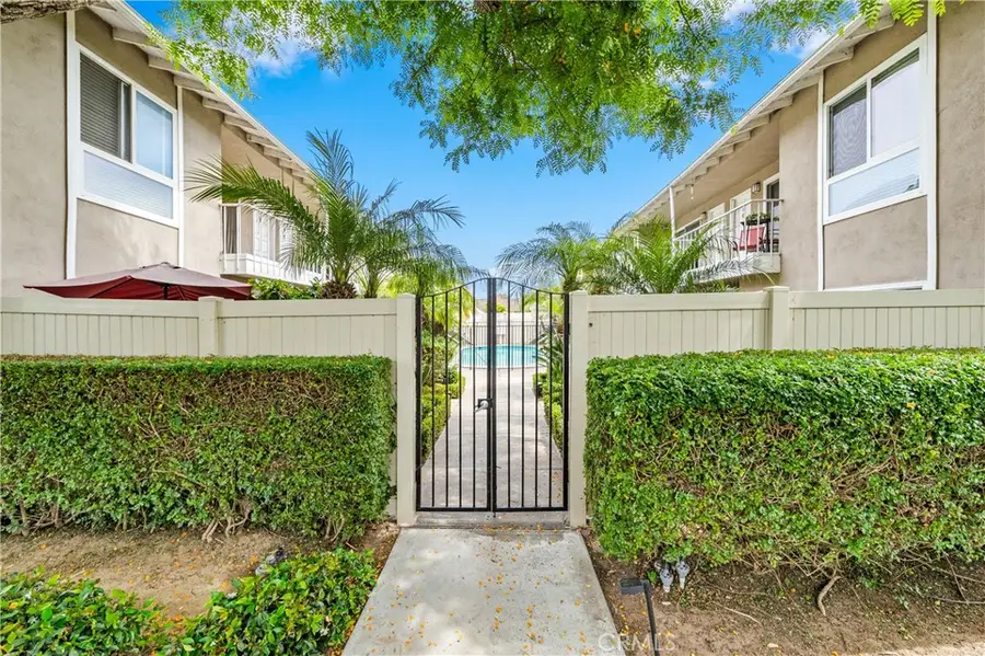 1228 Rutland Rd #5, Newport Beach, CA 92660 - #2