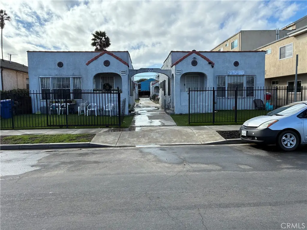 6333 8th Ave, Los Angeles, CA 90043 - #1