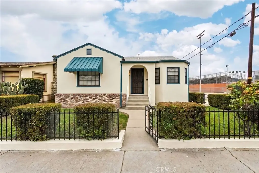 1305 S Cabrillo, San Pedro, CA 90731 - #1
