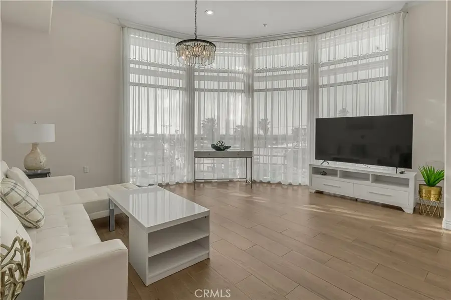 1598 Long Beach Boulevard #410, Long Beach, CA 90813 - #2