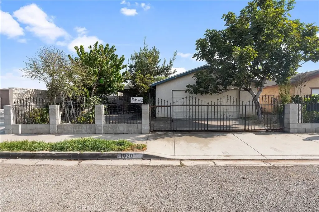 1020 N Kemp, Compton, CA 90220 - #1